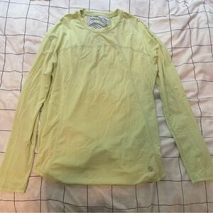 LIJA long sleeve athletic shirt size small